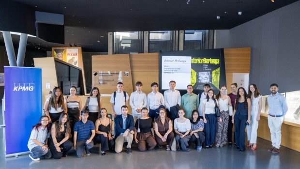 La Formació Professional: uns alumnes creen una IA per evitar avaries als electrodomèstics La Formació Professional: uns alumnes creen una IA per evitar avaries als electrodomèstics